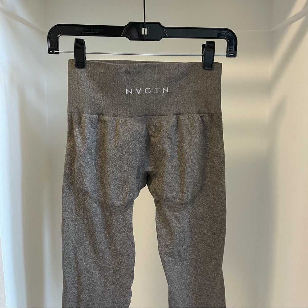 NVGTN Women’s Gray Leggings